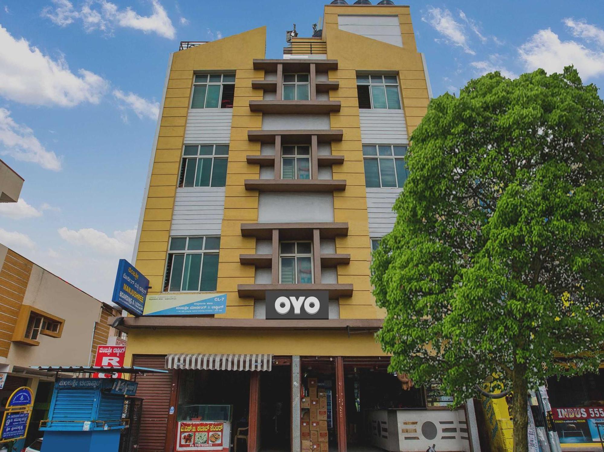 Hotel O Manjushree Boarding & Lodging Nearby Dr.Br Ambedkar Stadium Basveshwar Nagar Bangalore Bagian luar foto