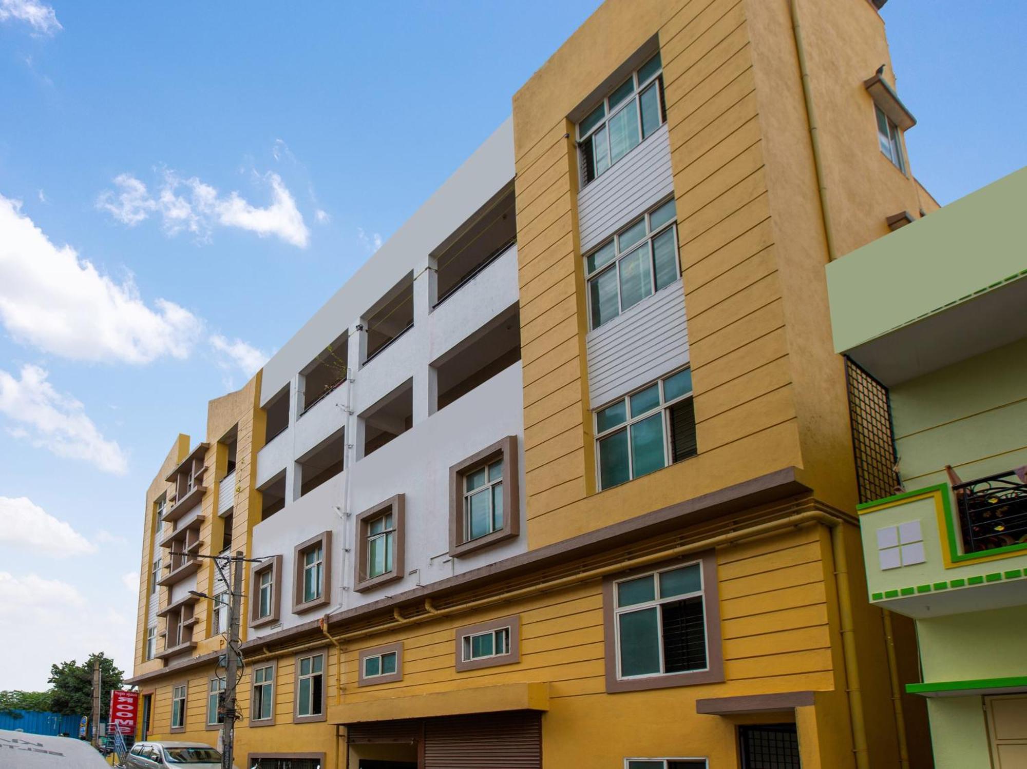 Hotel O Manjushree Boarding & Lodging Nearby Dr.Br Ambedkar Stadium Basveshwar Nagar Bangalore Bagian luar foto